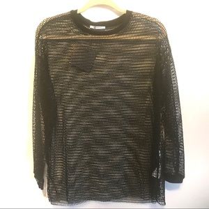 Zara Trafuluc Mesh black top